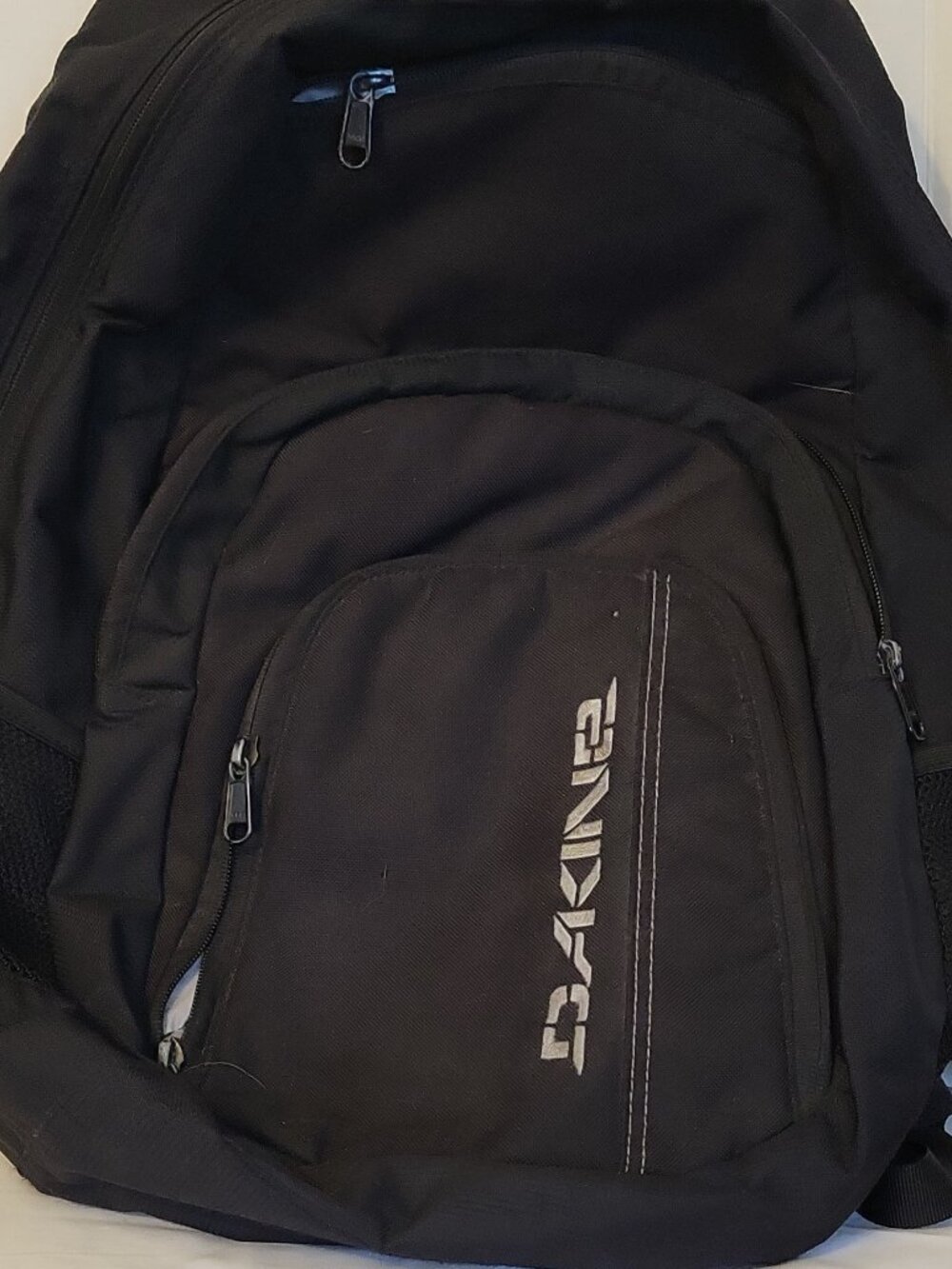 Dakine backpack, black unisex adults, large, padded, adjustable straps, pockets